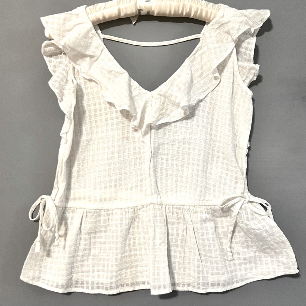 Abercrombie & Fitch 100% Cotton White Ruffled Women's Top Medium Short Sleeve